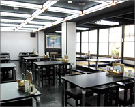 ���X�g�����X���i�֎q�ȁj